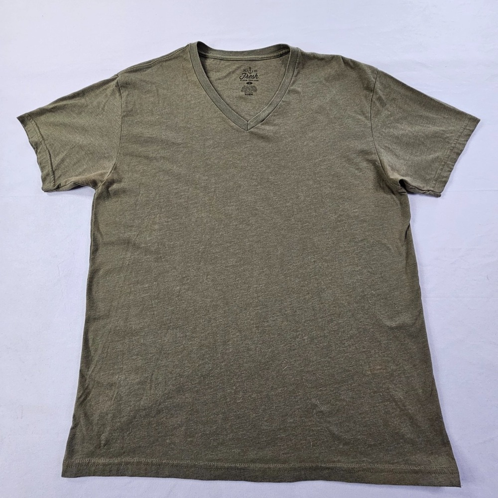 Fresh Clean Tees Green Short Sleeve Cotton Blend V-Neck T-Shirt Men's L